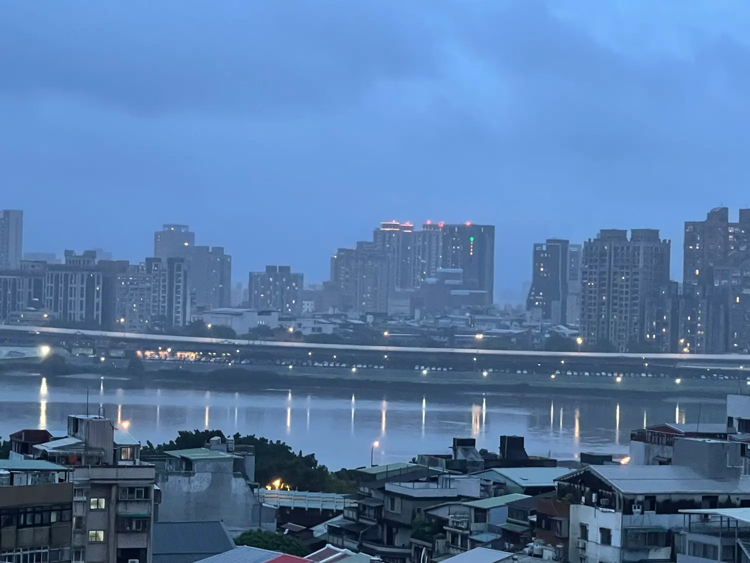 大同區, 台北市分租套房、雅房出租 | NT$ 32 000 | 5 坪 slide 6