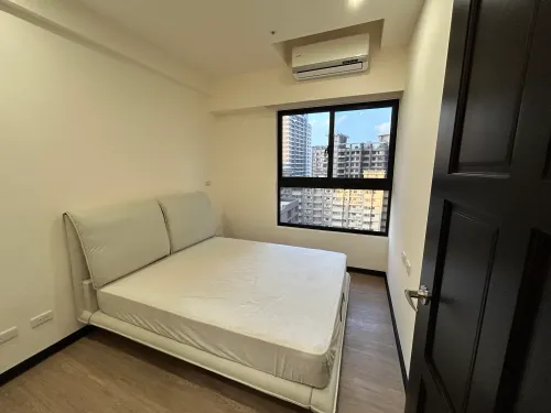 Apartment for rent TWD 38 000 - Zhongxiao Road - 2 bedrooms