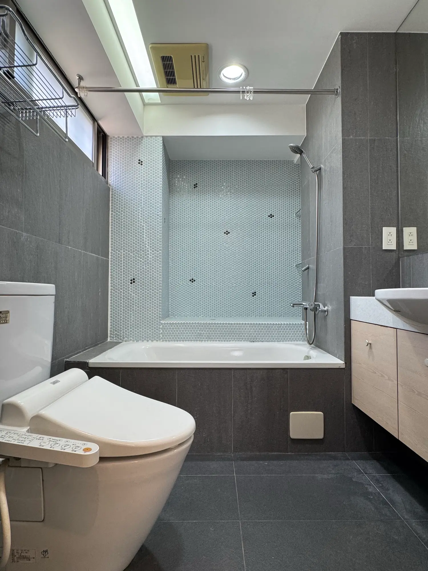 3 bedrooms apartment for rent TWD 55 000 - 38 ping - Taipei City,Shilin District slide 6