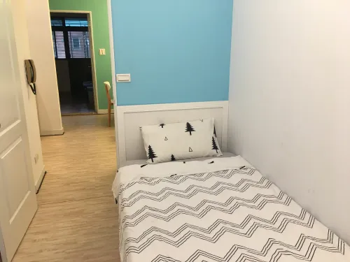 Private room for rent TWD 15 500 -  - 5 bedrooms