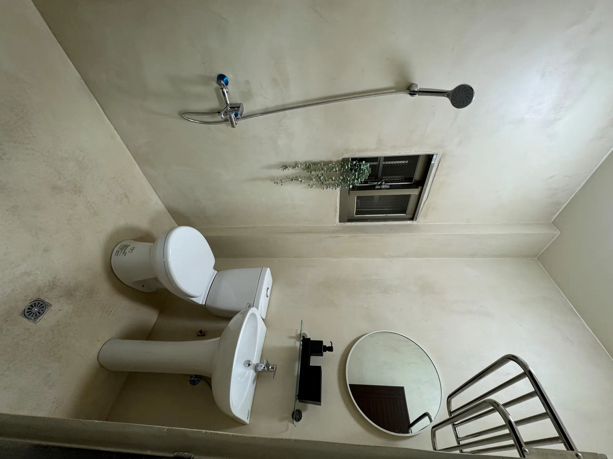 Apartment for rent TWD 12 500 1 room - 5 ping - Hsinchu County, East District slide 1