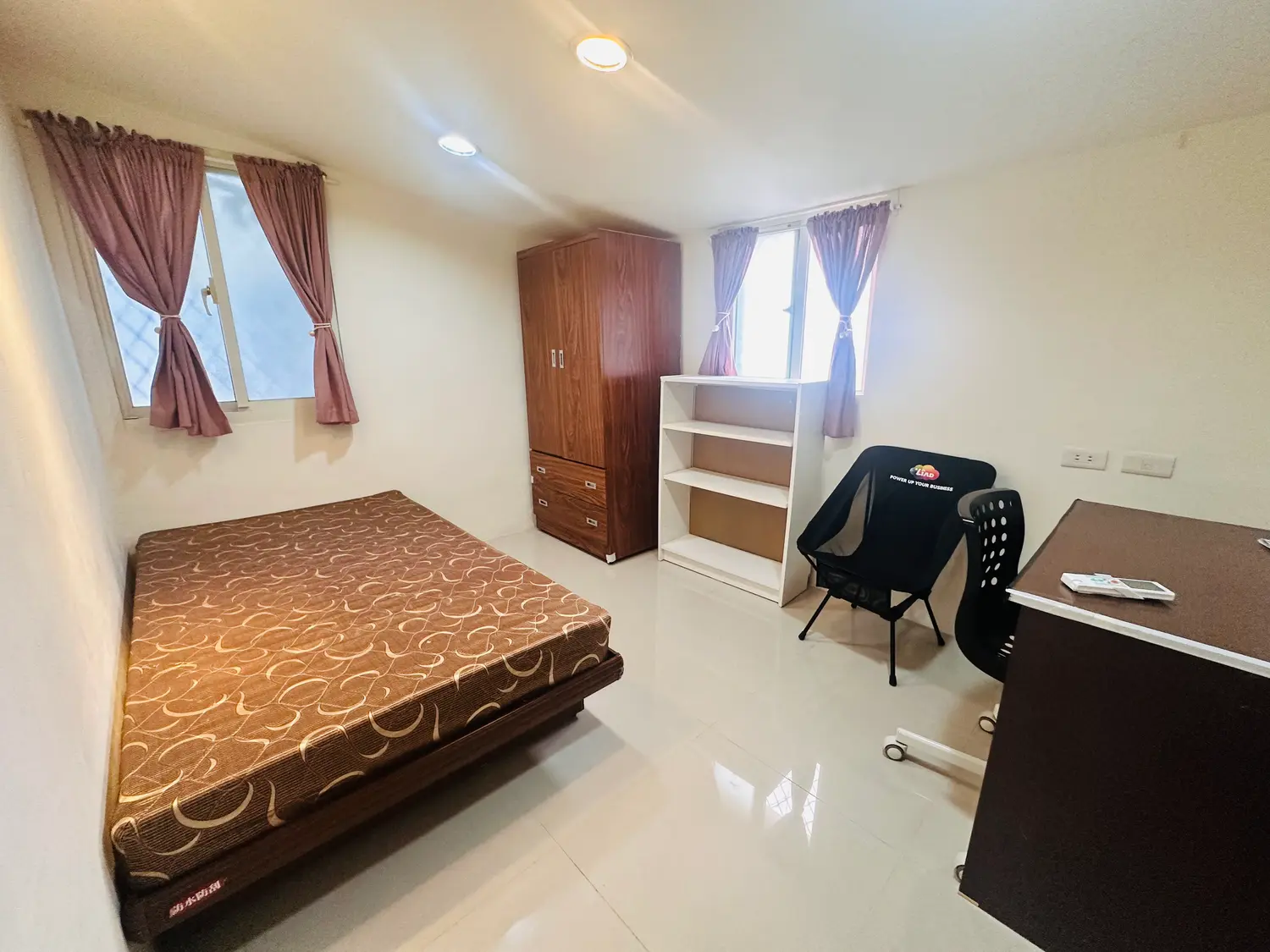 Room for rent in Taipei City, Daan District | NT$ 29 500 | 29 ping slide 1