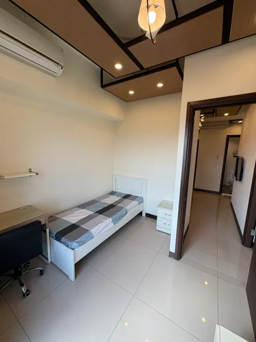 Apartment for rent TWD 29 000 - Wenhua 1st Road - 3 bedrooms