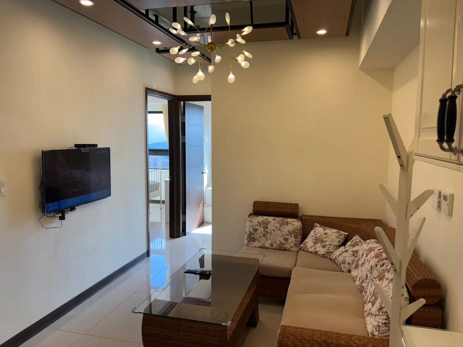 3 bedrooms apartment for rent TWD 29 000 - 21 ping - Guishan District, Taoyuan City slide 0