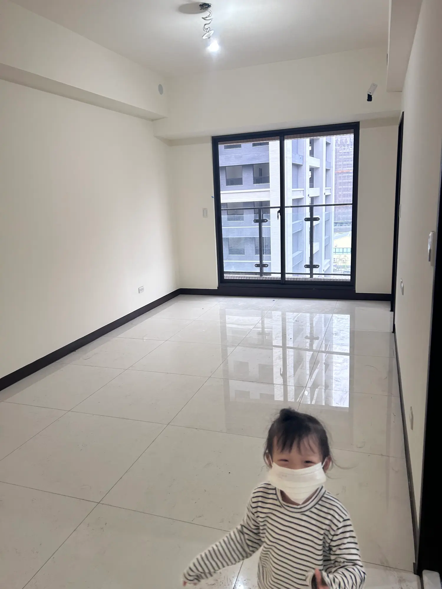 3 房 公寓 出租 TWD 36 000 - 23 坪 - 三民區, 高雄市 slide 0