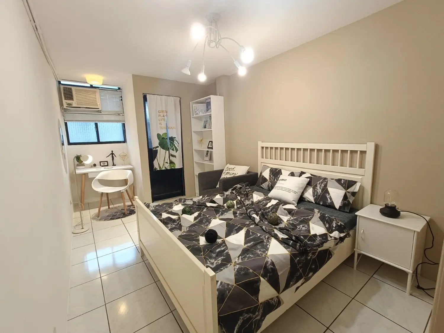 4 房 公寓 出租 TWD 80 000 - 35 坪 - 台北市,大安區 slide 0