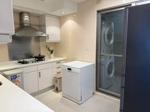 4 bedrooms apartment for rent TWD 60 000 - 35 ping - Xitun District, Taichung City slide 1