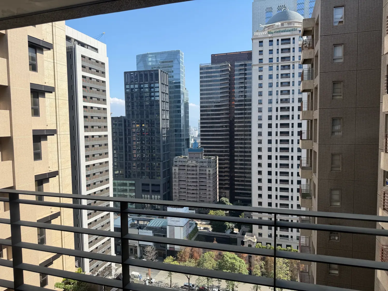 4 bedrooms apartment for rent TWD 60 000 - 35 ping - Xitun District, Taichung City slide 12