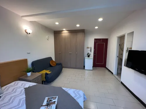 Private room for rent TWD 21 500 - 8 ping - Daan District,Taipei City slide 2