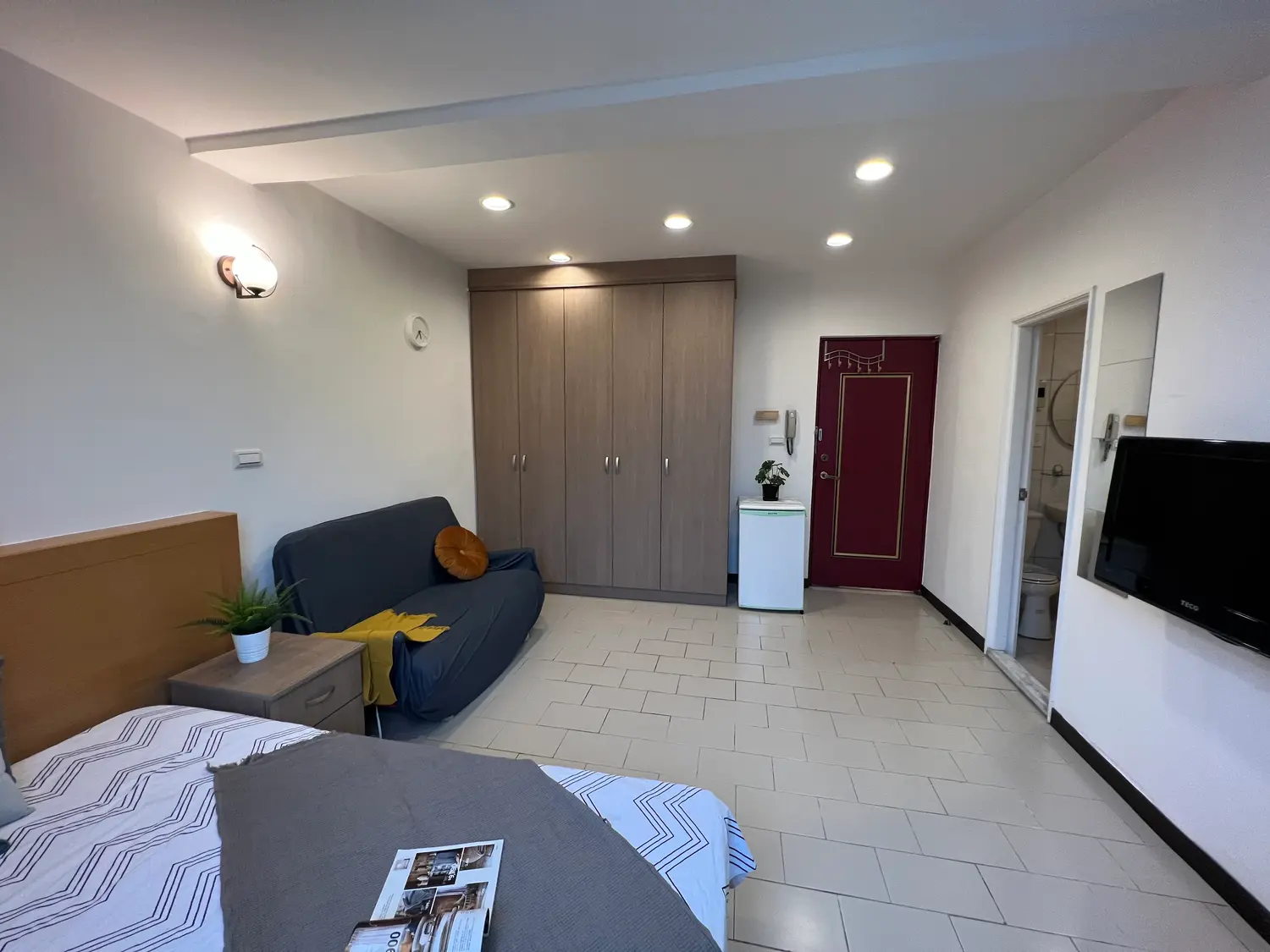 Private room for rent TWD 21 500 - 8 ping - Daan District,Taipei City slide 2