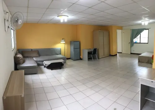 Apartment for rent TWD 46 000 - Jingping Rd - 3 bedrooms