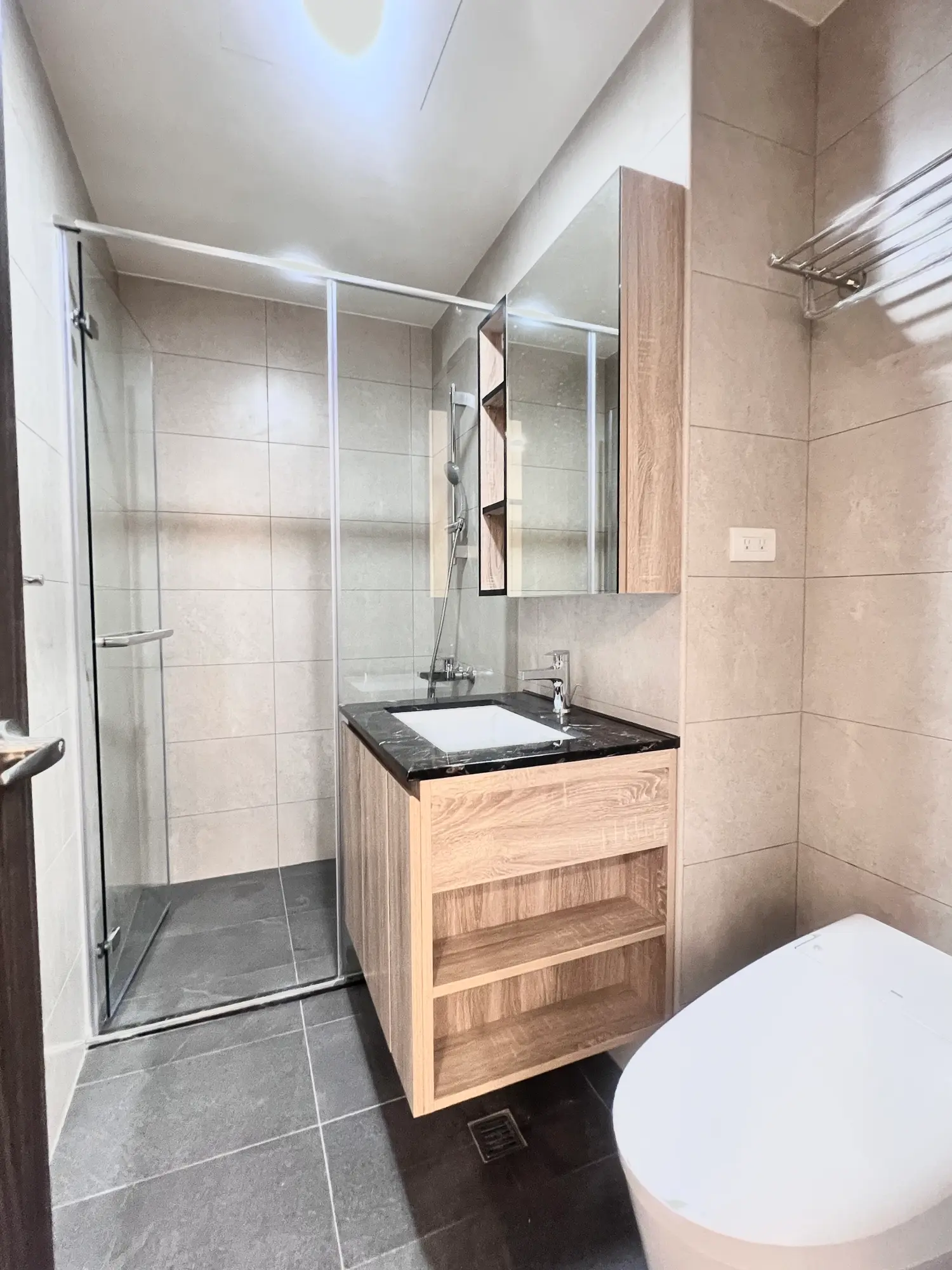 3 bedrooms apartment for rent TWD 78 000 - 25 ping - Beitou District, Taipei City slide 17