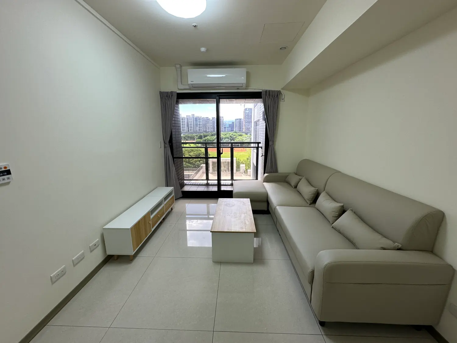 3 bedrooms apartment for rent TWD 35 000 - 24 ping - Zhubei City,Hsinchu County slide 2