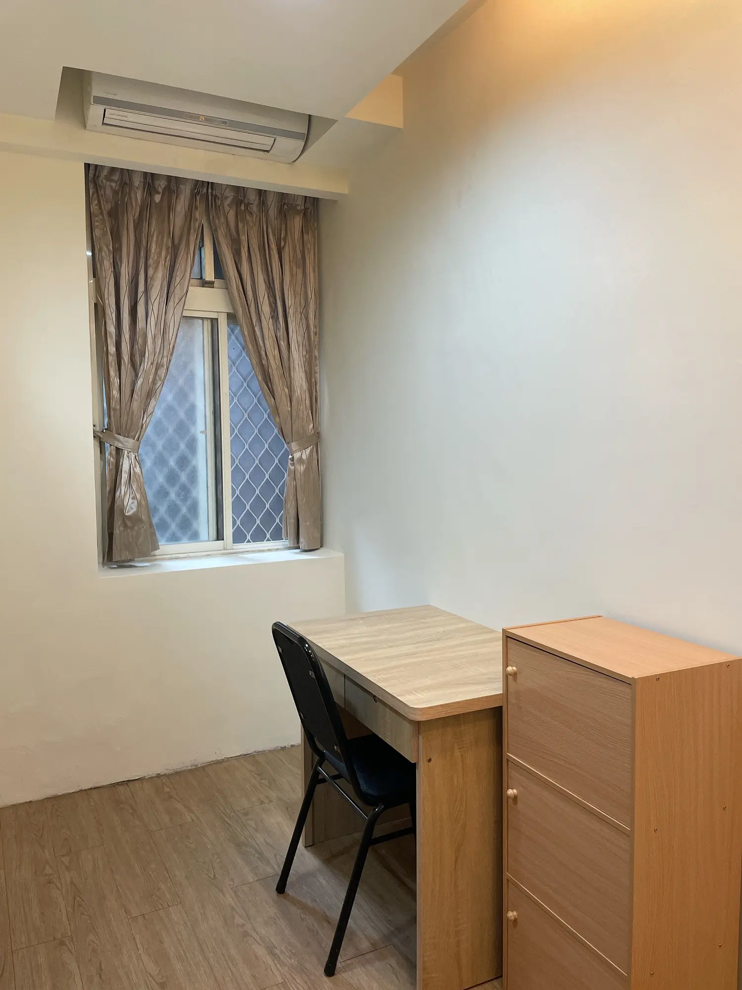 Private room for rent TWD 11 000 - 8 ping - Taipei City,Wanhua District slide 3