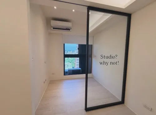 Studio apartment for rent in Zhongshan District, Taipei City | NT$ 68 000 | 16 ping slide 5