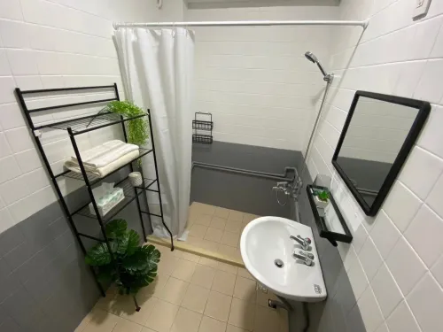 Private room for rent TWD 9 800 -  - 4 bedrooms