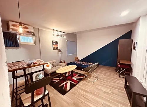 分租套房、雅房 出租 TWD 10 000 - 月祥路 - 1 房