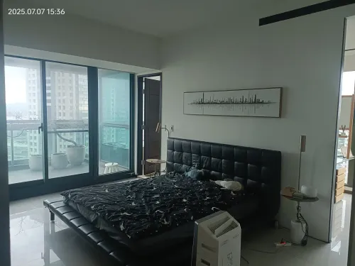 Apartment for rent TWD 76 000 - Zhongxiao 3rd Rd - 3 bedrooms