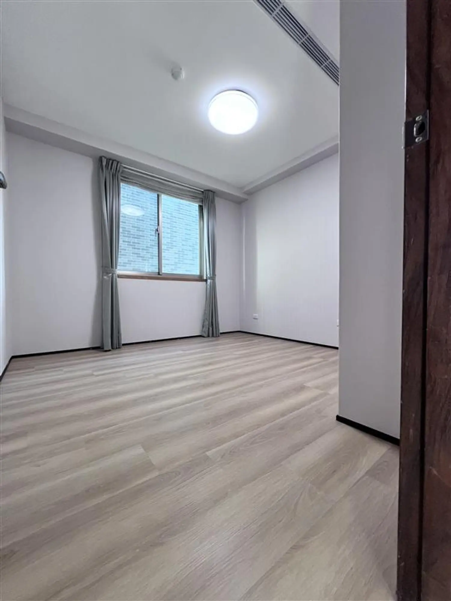 4 bedrooms apartment for rent TWD 110 000 - 50 ping - Shilin District,Taipei City slide 10