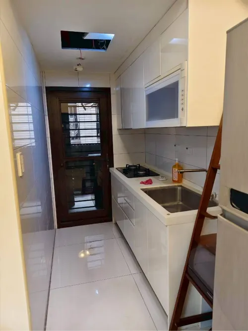 公寓 出租 TWD 138 000 - 長安東路一段56巷7弄 - 3 房