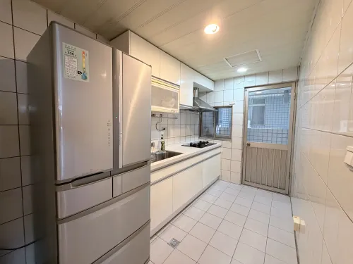 1 room apartment for rent in Xindian District, New Taipei City | NT$ 28 000 | 31 ping slide 10