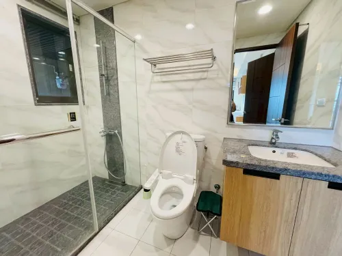 Apartment for rent TWD 70 000 - Minsheng Road Section 2 - 3 bedrooms