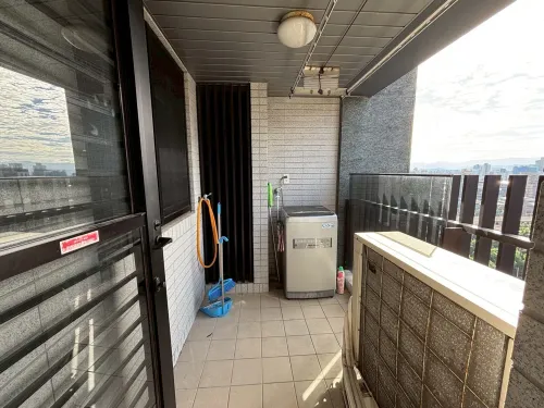 公寓 出租 TWD 38 000 - 康定路 - 2 房