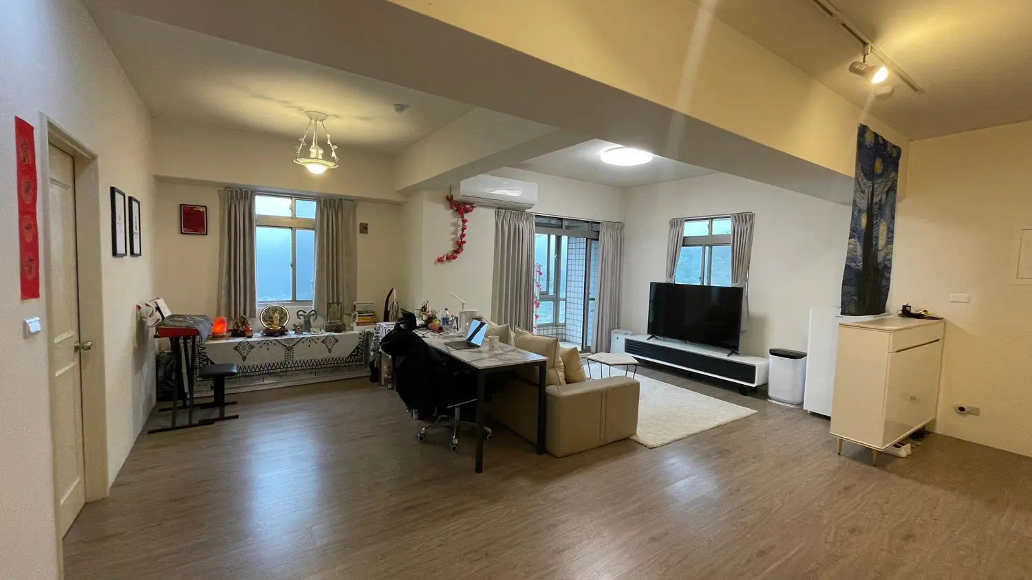 1 room apartment for rent in Xindian District, New Taipei City | NT$ 26 000 | 31 ping slide 3
