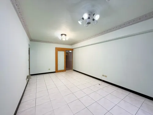 Apartment for sale TWD 25 580 000 - Lane 152, Zhongping Road - 3 bedrooms