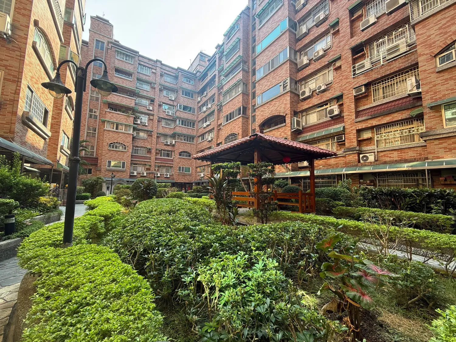 3 bedrooms apartment for sale TWD 25 580 000 - 23 ping - New Taipei City,Xinzhuang District slide 11
