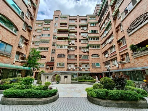 Apartment for sale TWD 25 580 000 - Lane 152, Zhongping Road - 3 bedrooms