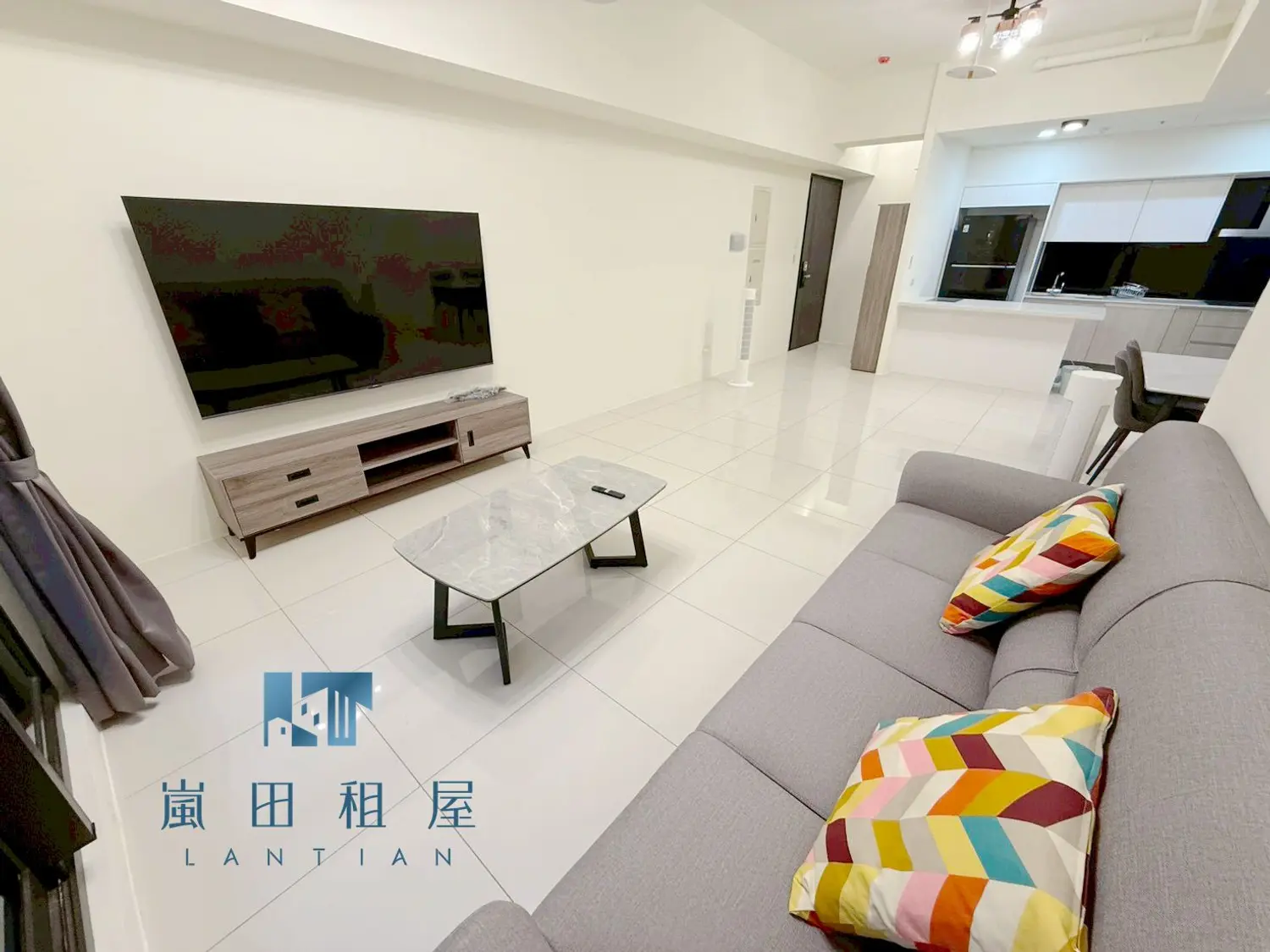 3 bedrooms apartment for rent TWD 25 000 - 36 ping - Wuqi District,Taichung City slide 0