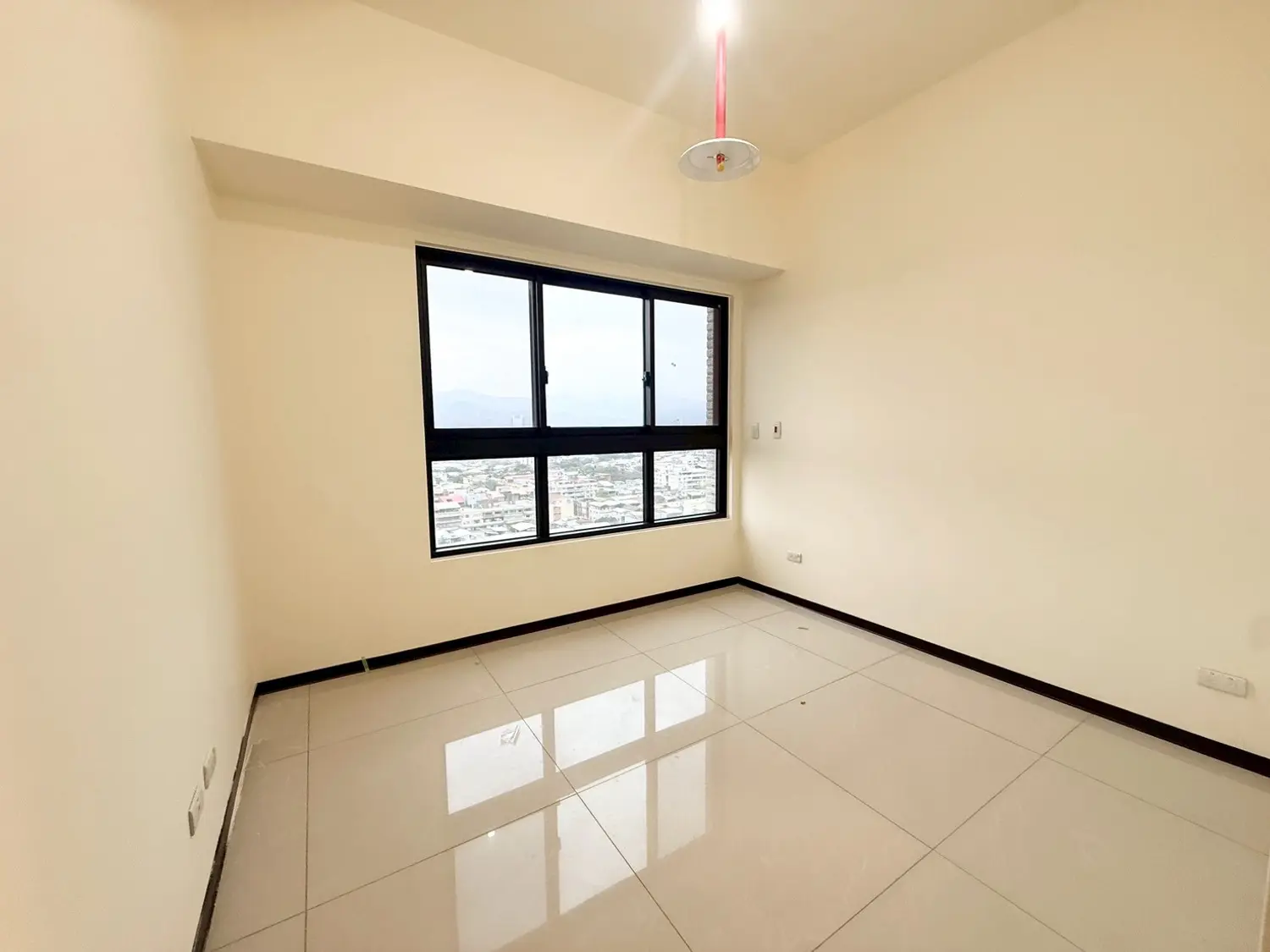 3 房 公寓 出售 TWD 55 800 000 - 23 坪 - 松山區, 台北市 slide 4