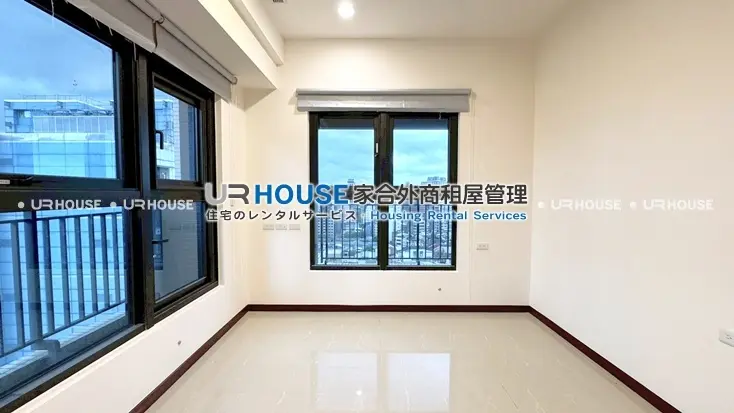 3 bedrooms apartment for rent in Wanhua District, Taipei City | NT$ 85 000 | 38 ping slide 12