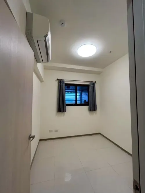 2 bedrooms apartment for rent in Xitun District, Taichung City | NT$ 30 000 | 18 ping slide 6