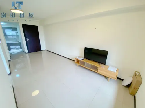 2 bedrooms apartment for rent in Nantun District, Taichung City | NT$ 26 800 | 17 ping slide 3