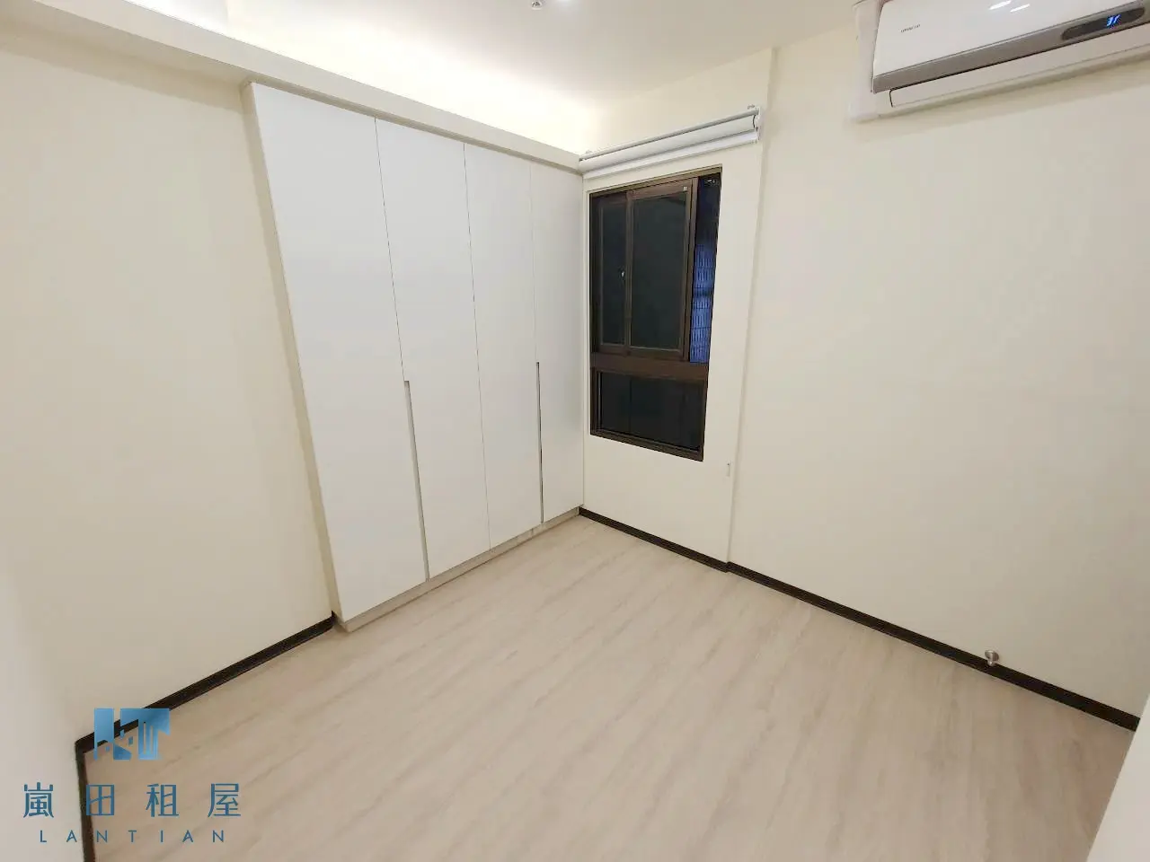 2 bedrooms apartment for rent in West District, Taichung City | NT$ 38 000 | 18 ping slide 7