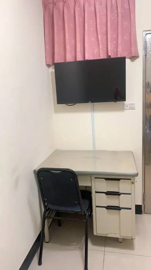 Room for rent NT$ 9 500 - Neijiang Street - 1 room