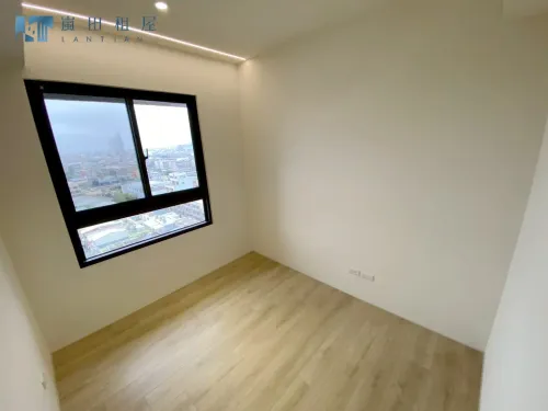 3 bedrooms apartment for rent in Wuqi District, Taichung City | TWD 20 000 | 25 ping slide 8