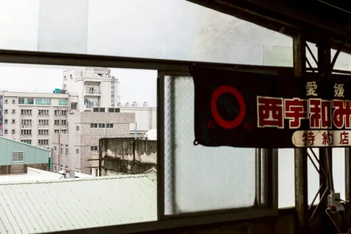 Room for rent NT$ 8 000 - 中央第二商場 - 3 bedrooms