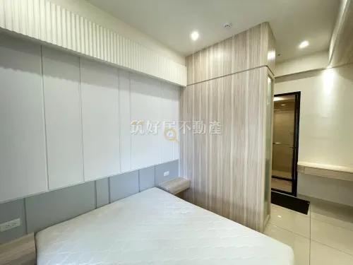 Apartment for rent TWD 32 800 - Section 2, Yonghua Road - 2 bedrooms