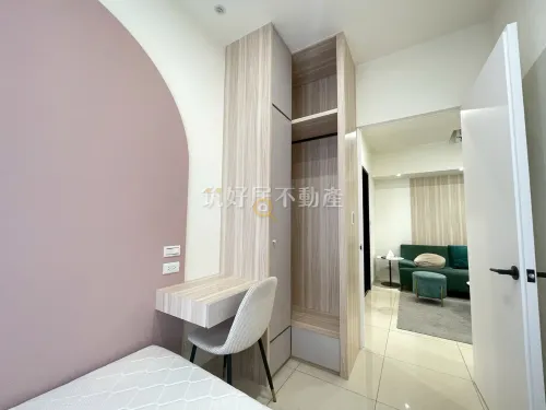 Apartment for rent TWD 32 800 - Section 2, Yonghua Road - 2 bedrooms