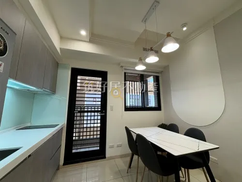Apartment for rent TWD 32 800 - Section 2, Yonghua Road - 2 bedrooms