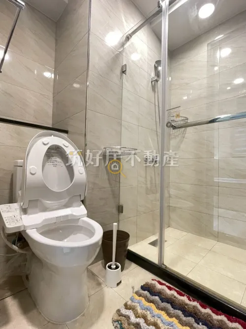 Apartment for rent TWD 32 000 - Section 2, Yonghua Road - 2 bedrooms