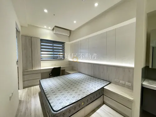 Apartment for rent TWD 32 000 - Section 2, Yonghua Road - 2 bedrooms