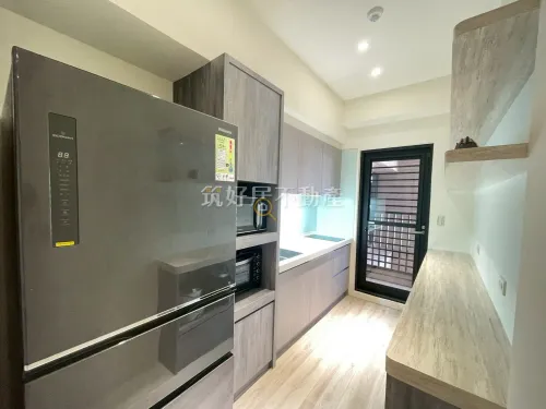 Apartment for rent TWD 32 000 - Section 2, Yonghua Road - 2 bedrooms