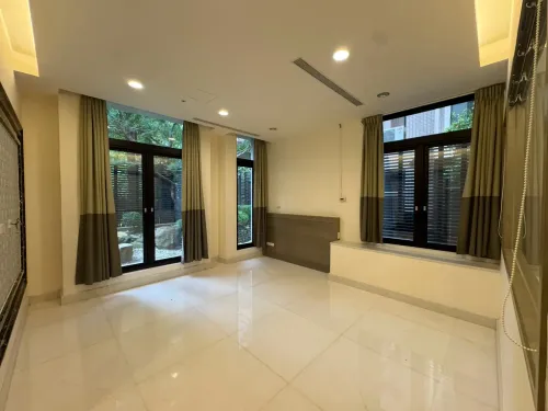 Apartment for rent NT$ 92 000 - Jingye 3rd Road - 2 bedrooms