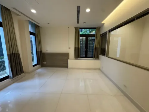 Apartment for rent NT$ 92 000 - Jingye 3rd Road - 2 bedrooms