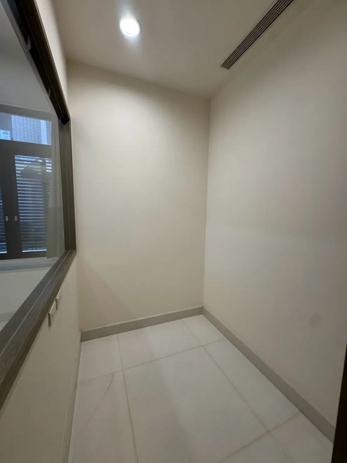 2 bedrooms apartment for rent in Zhongshan District, Taipei City | NT$ 92 000 | 23 ping slide 8
