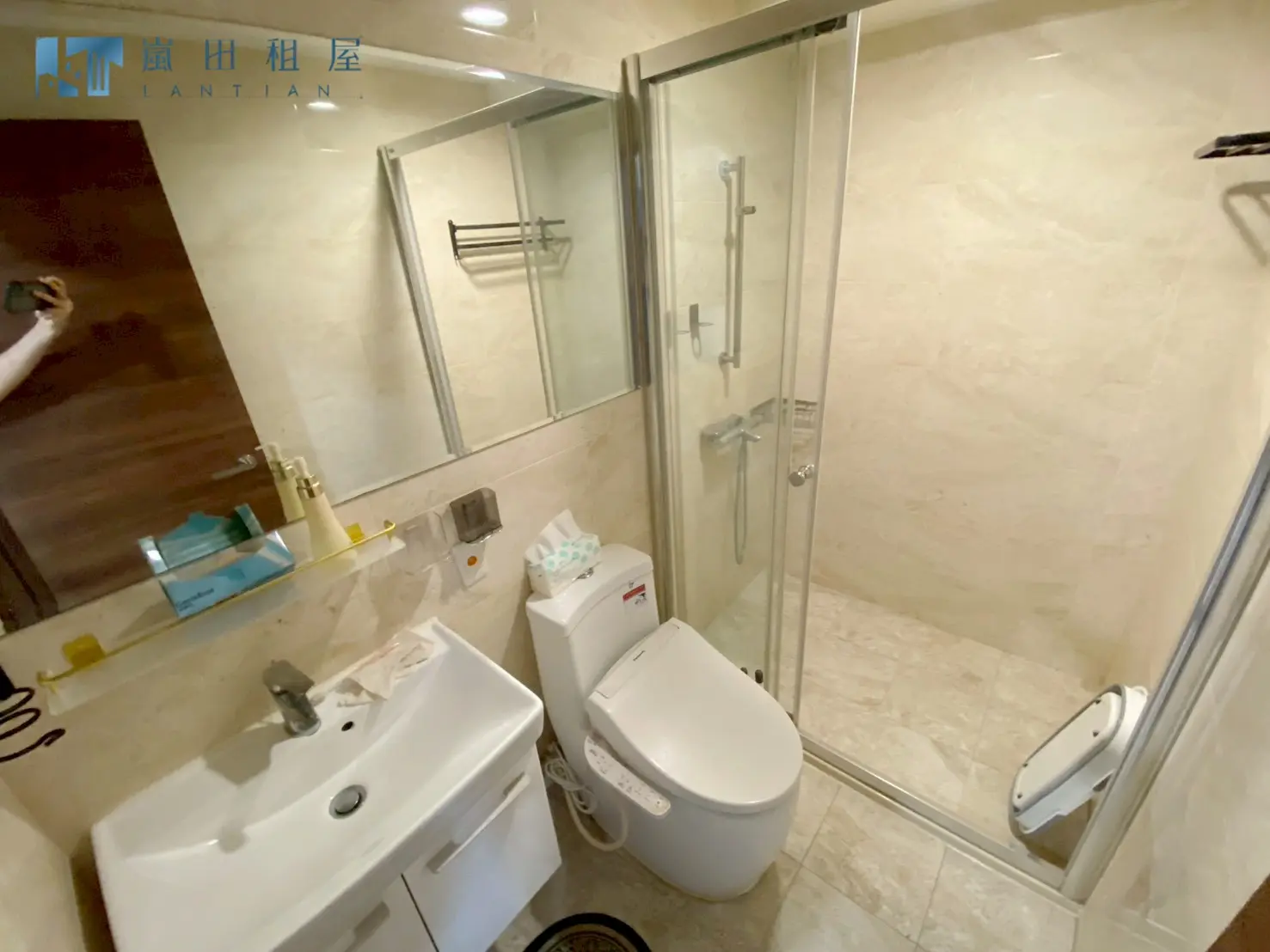 Studio apartment for rent in Nantun District, Taichung City | TWD 33 500 | 16 ping slide 9